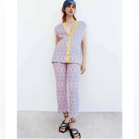 Zara Knit Pull On Pants in Geometric Print - Picture 2 of 5